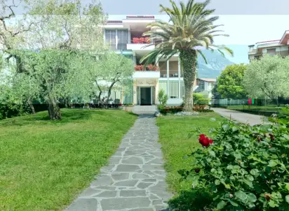 Hotel Angela Villa, Jezioro Garda