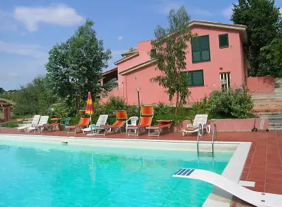 Hotel Ap. z parkingiem, Citta Sant Angelo, Włochy