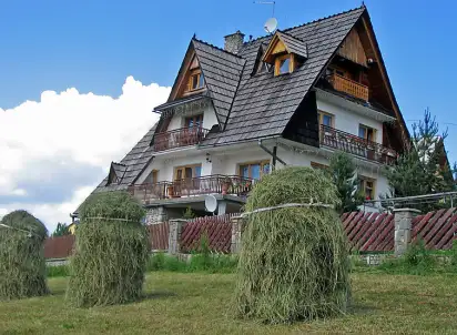Hotel Ap. z parkingiem, Czarna Góra k. Bukowiny, Polska
