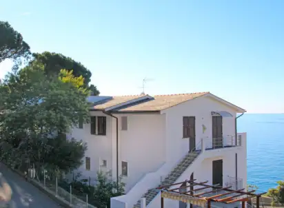 Hotel Ap. z parkingiem, Moneglia, Włochy