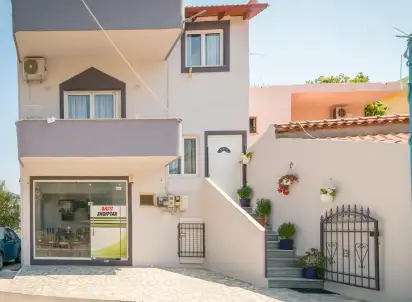 Hotel Apartamenty Hotelu DRILON, Albania