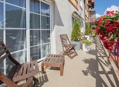 Hotel Aparthotel Landrynka, Polska