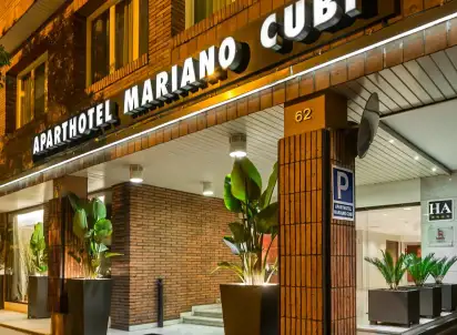 Hotel Aparthotel Mariano Cubi, Barcelona
