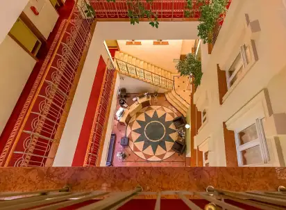 Hotel Artis (Wilno), Litwa
