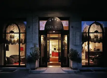 Hotel Astra (Ferrara), Włochy