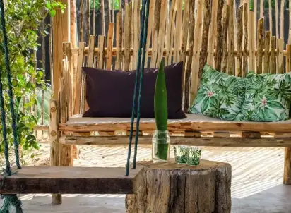 Hotel B4 Beach Club, Tanzania