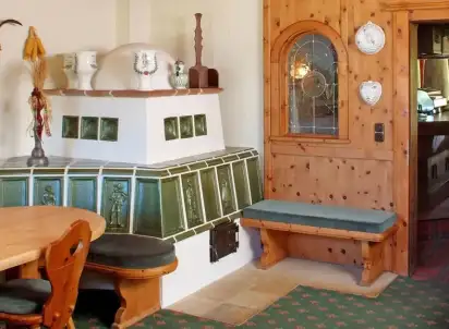 Hotel Berghotel Holzer, Innsbruck