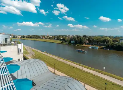 Hotel Blue Swan, Polska