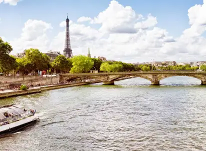Hotel Bonjour Paris!, Nicea