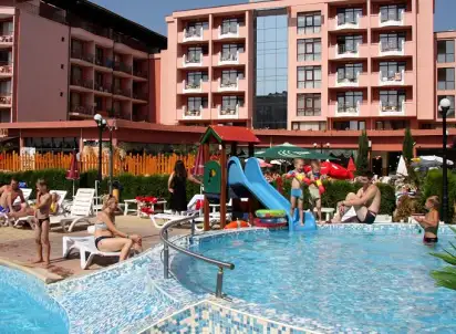 Hotel Izola Paradise, Słoneczny Brzeg