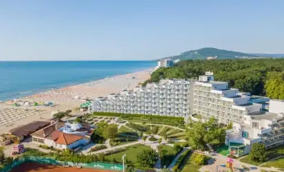 Hotel Laguna Beach (Albena), Złote Piaski