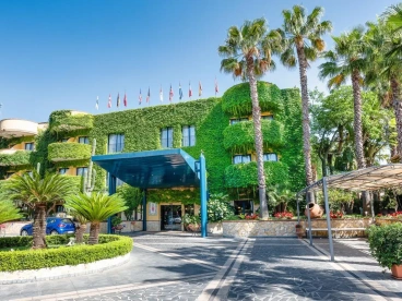 Hotel Caesar Palace (Giardini Naxos), Sycylia