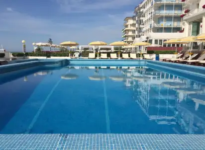 Hotel Capitol (Lido di Jesolo), Riwiera Adriatycka