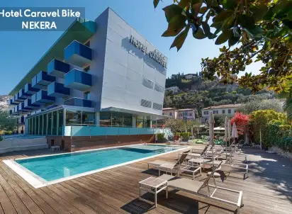 Hotel Caravel (Torbole), Jezioro Garda