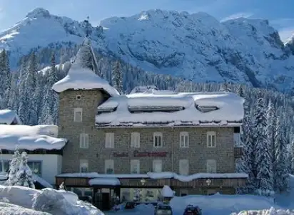 Hotel Castel Latemar (Welschnofen), Włochy