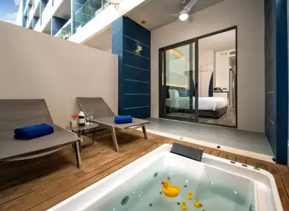 Hotel Clover Patong, Tajlandia