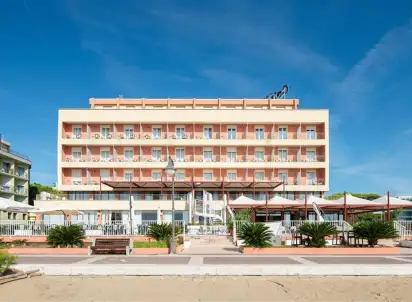 Hotel Columbus, Riwiera Adriatycka
