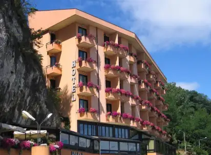 Hotel Concorde (Arona), Valle Susa