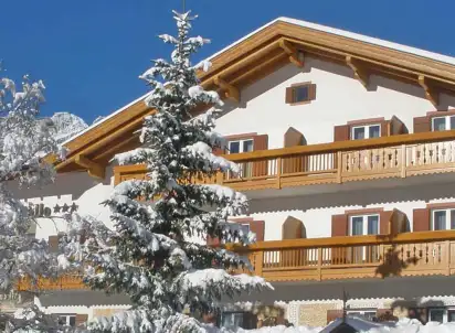 Hotel Cristallo (Vigo di Fassa), Paganella