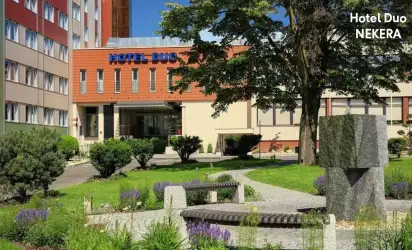 Hotel Duo, Praga