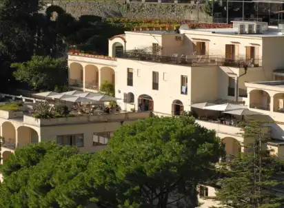 Hotel Domina Home Royal, Kampania