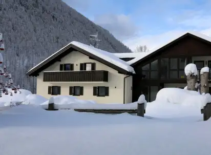 Hotel Dorfblick Appartements & Rooms (Val Senales), Włochy