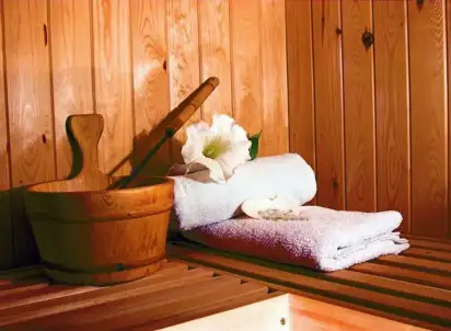 Hotel Due, Włochy
