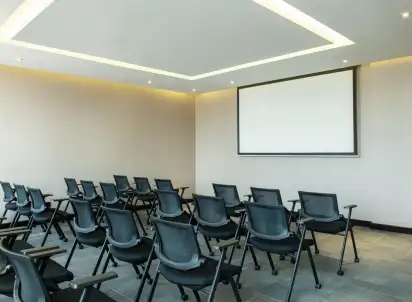 Hotel Four Points by Sheraton Production City, Dubai, Emiraty Arabskie