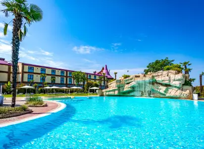 Hotel Gardaland Adventure, Jezioro Garda