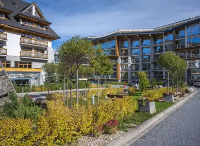 Hotel Grand Nosalowy Dwór, Polska