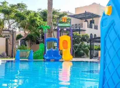 Wycieczka objazdowa Grand Prix Bahrain Formuła 1 Novotel Al Dana Resort, Bahrajn