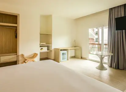 Hotel Grand Sirenis Karmairi, Kolumbia