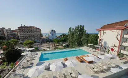 Hotel Dwo Sirius (Santa Susanna), Costa Brava