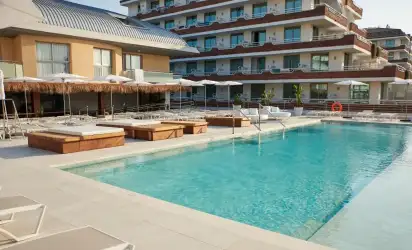 Hotel Dwo Sirius (Santa Susanna), Costa Brava