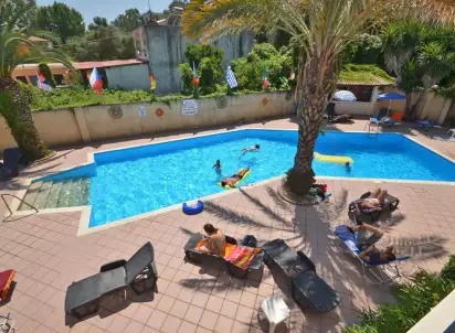 Hotel Ipsos di Mare Beach (ex Mega), Korfu