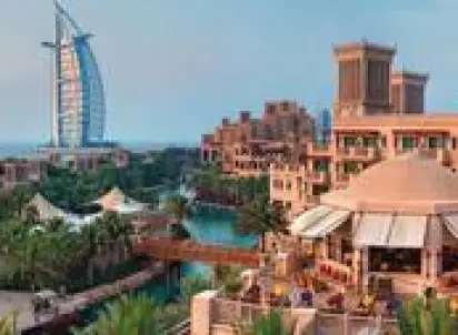 Hotel Jumeirah Al Qasr, Dubaj