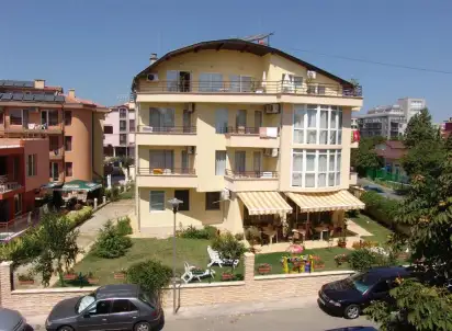 Hotel Jussi, Słoneczny Brzeg