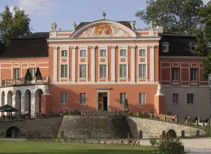 Hotel Kurozwęki, Polska