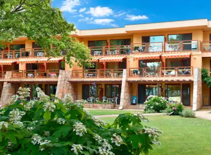 Hotel Les Magnolias, Słoneczny Brzeg