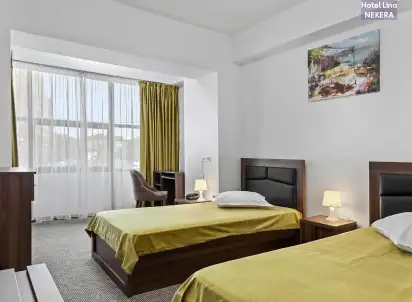 Hotel Lina, Rumunia