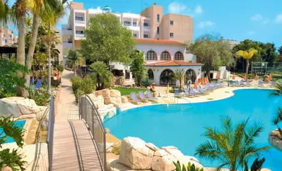 Hotel Mayfair Gardens, Pafos