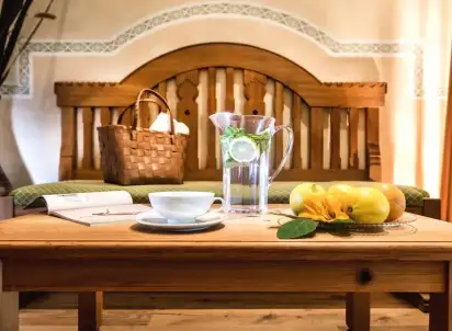 Hotel Mirabell, Włochy