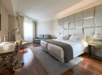 Hotel NH Collection Madrid Colon (ex. NH Sanvy), Hiszpania