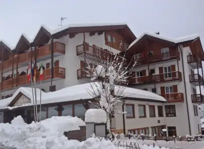 Hotel Olisamir, Paganella