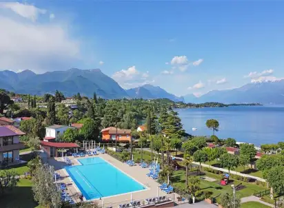 Hotel Onda Blu (Manerba), Jezioro Garda