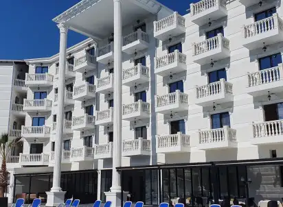 Hotel Onufri, Albania