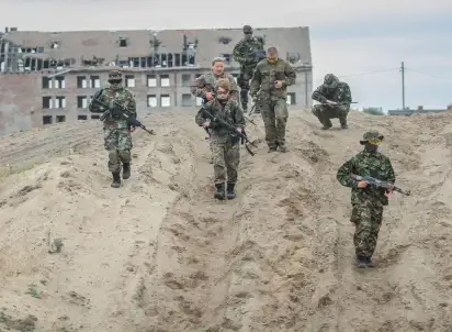Hotel Paintball - Borne Sulinowo, Polska