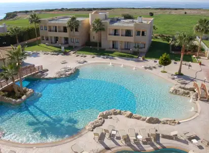Hotel Panareti Coral Bay, Paphos