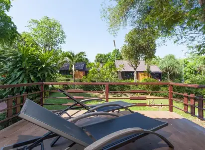 Hotel Phi Phi Natural Resort, Phuket