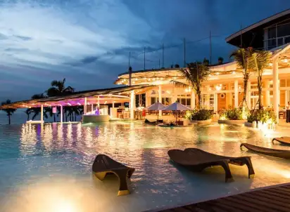 Hotel Pinnacle Grand Jomtien Resort, Tajlandia